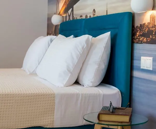 Christina's Luxury * Rétino