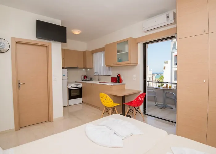 Christina's Luxury Apartament Retimno