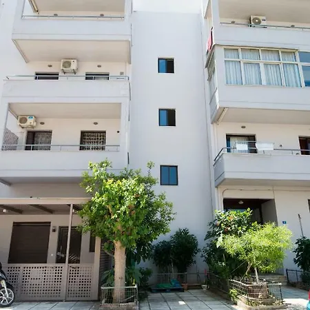 Christina's Luxury *